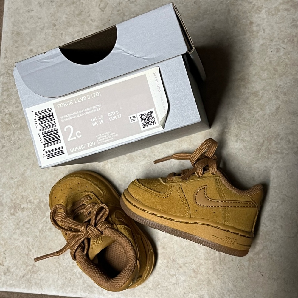 Air Force one low baby